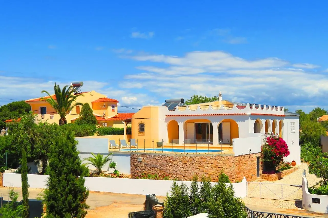 Villa Esmeralda البوفيرا 0*,  البرتغال